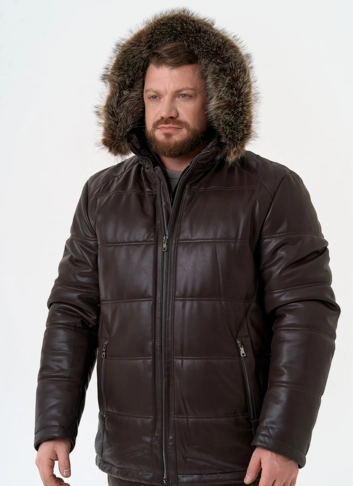 Пуховик из эко кожи с капюшоном из меха енота