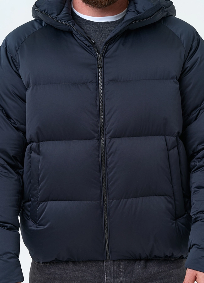 Мужской пуховик с капюшоном  модель № 34384 универмаг малина фото