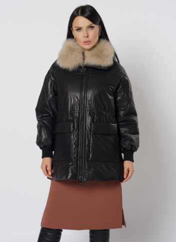 Утепленная кожаная куртка с песцом