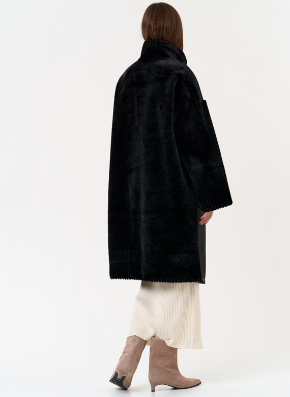 Женская двухсторонняя дубленка из эко замши с воротником стойкой