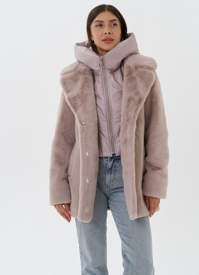 Женский пуховик из эко меха с манишкой модель № 27747 в рассрочку