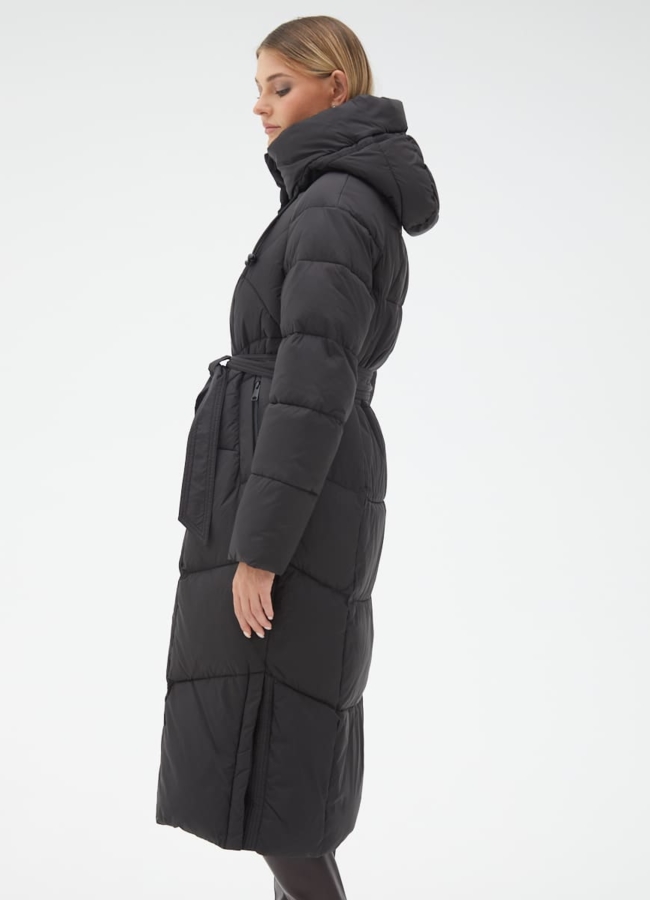 Женский пуховик с капюшоном и поясом модель № 31123 универмаг малина