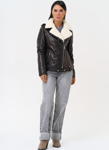 Утепленная кожаная куртка с мехом