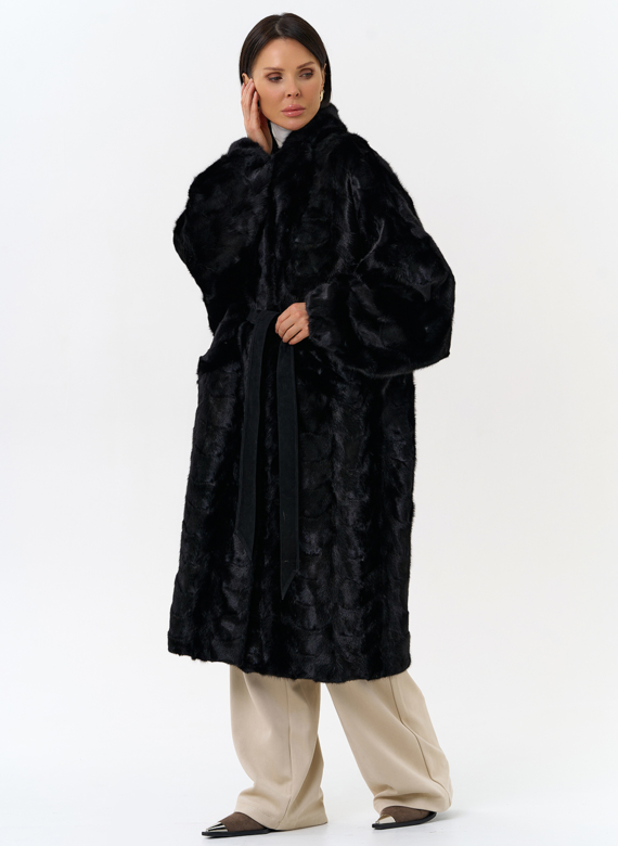 Шуба из меха норки с поясом