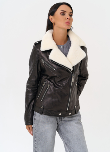Утепленная кожаная куртка с мехом