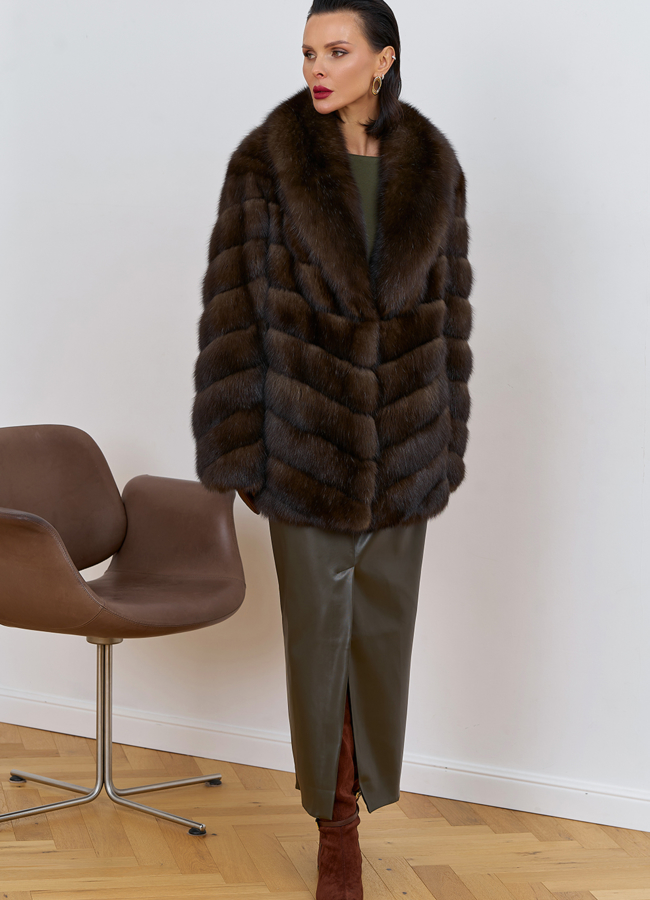 Женская шуба из соболя с воротником шаль модель № 31772 универмаг малина