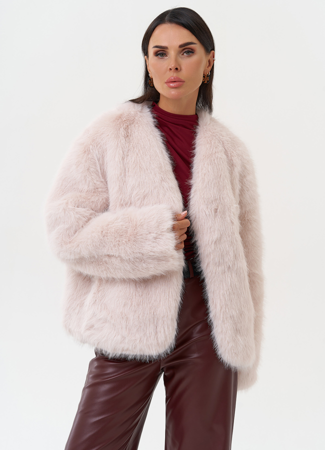Куртка из эко меха персикового цвета модель № 31259 универмаг малина